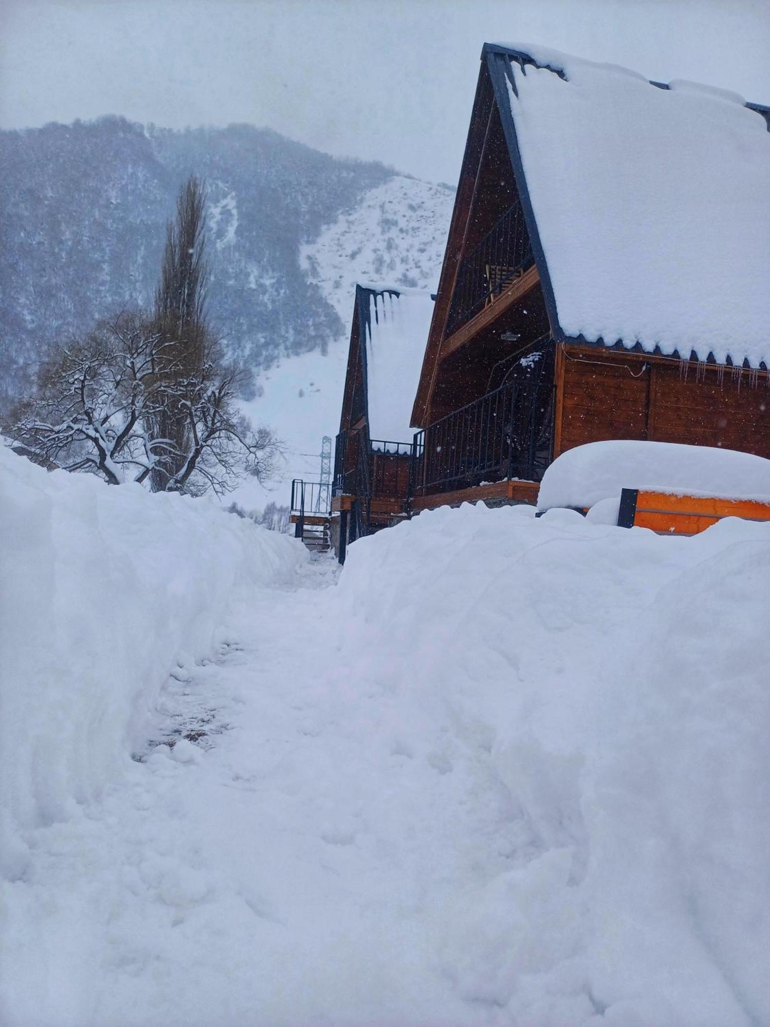 Panorama Cottages In Sno Экстерьер фото